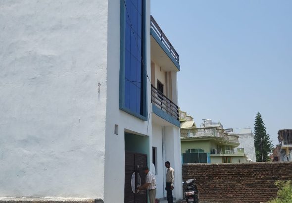11-a.jpg